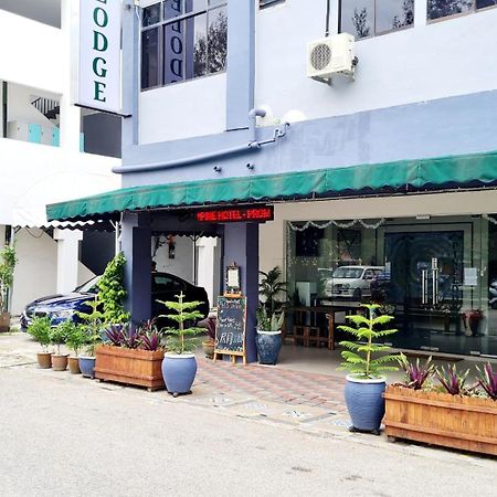 Pine Lodge By Evr Previously Yss Indrawasih Perai Exterior photo